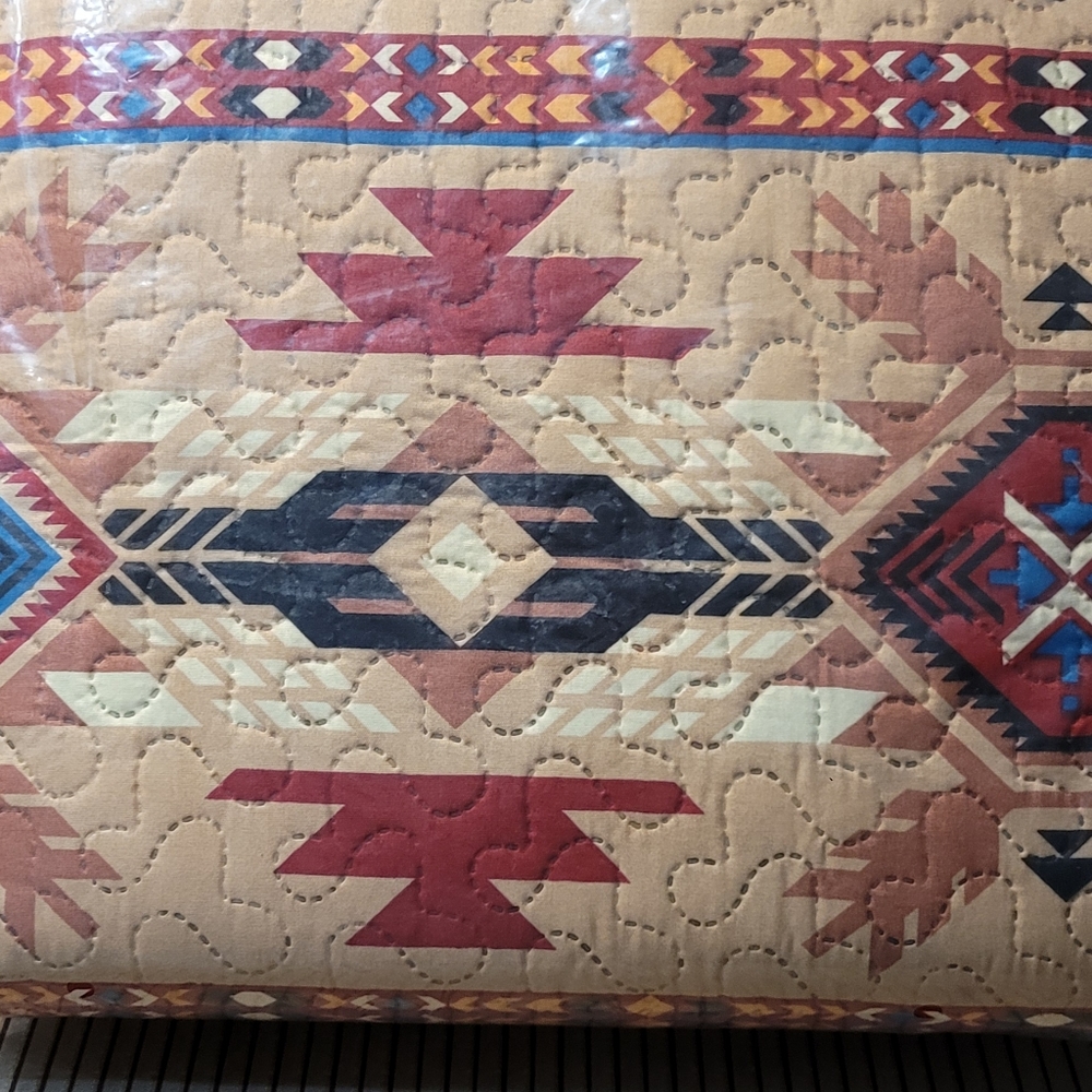 Queen 3 Pc Quilted Bedpread....NEW